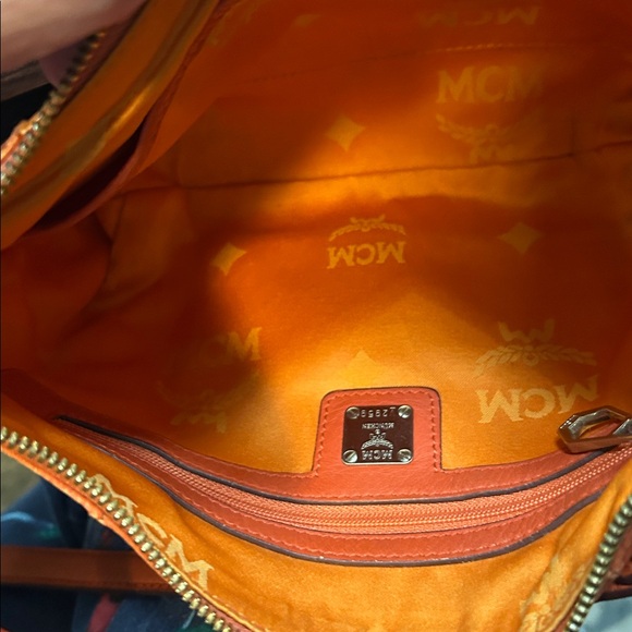 MCM Mini Hobo Leather Shoulder/Crossbody Bag Pre-Loved. Comes With COA - Picture 8 of 13